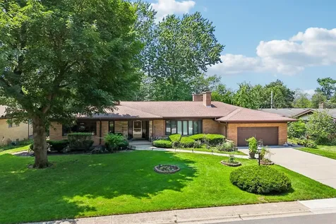 6444 North Kenton Avenue Lincolnwood IL 60712