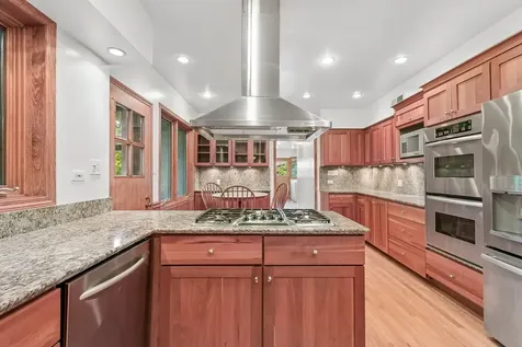 6444 North Kenton Avenue Lincolnwood IL 60712