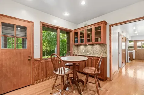 6444 North Kenton Avenue Lincolnwood IL 60712