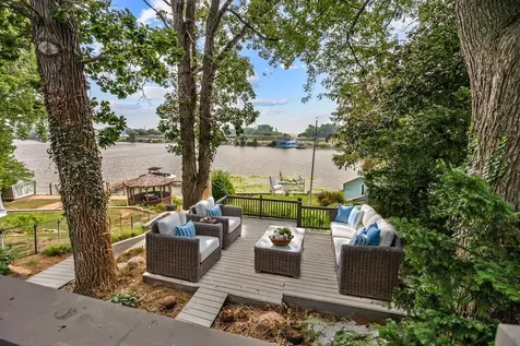 176 Riverside Island Drive Fox Lake IL 60020