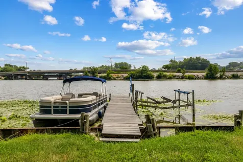 176 Riverside Island Drive Fox Lake IL 60020