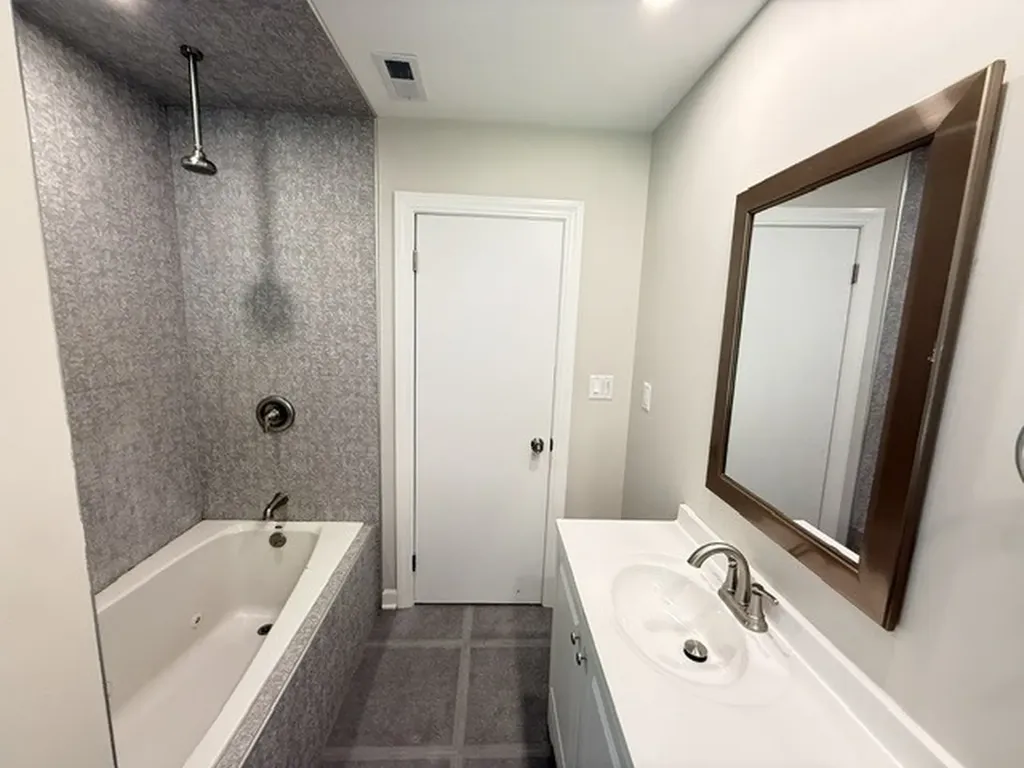 7141 Wolf Road Indian Head Park IL 60525