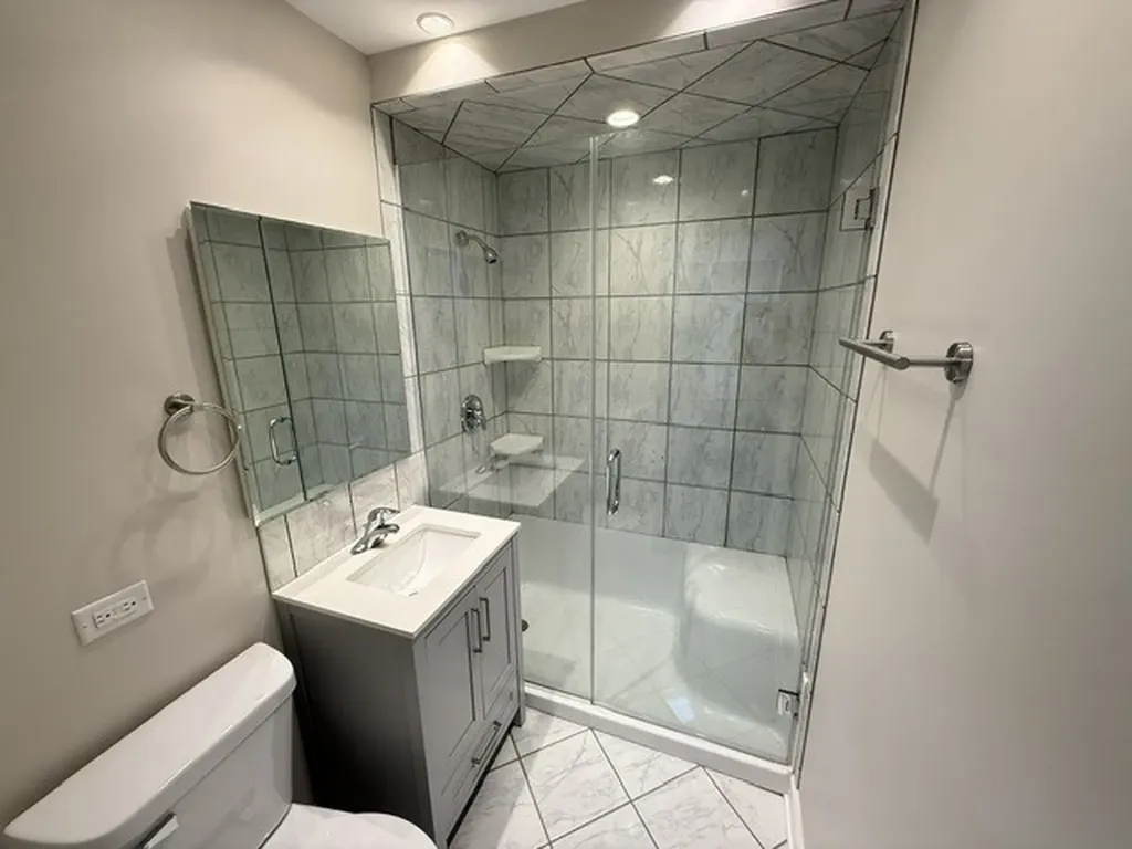 7141 Wolf Road Indian Head Park IL 60525