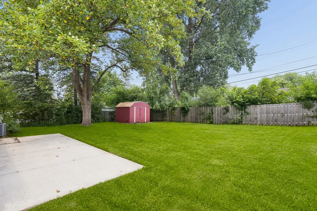 300 Macgregor Road Lockport IL 60441
