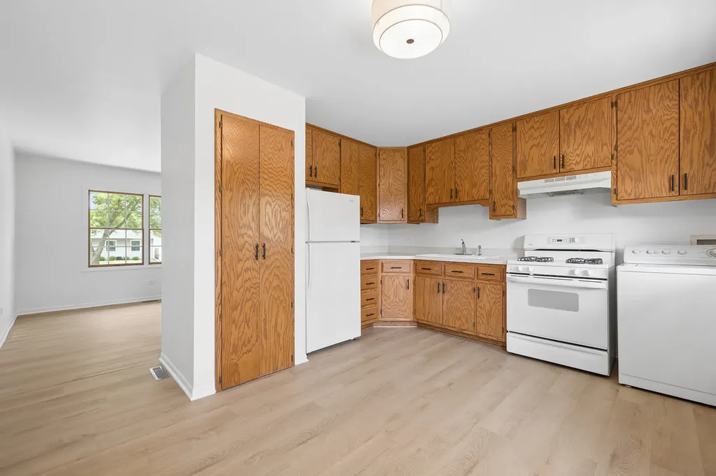 300 Macgregor Road Lockport IL 60441