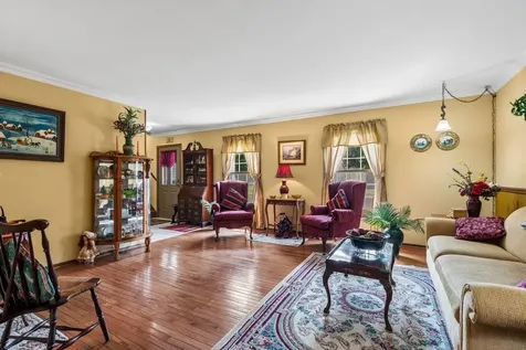 5306 West Winding Creek Drive Mchenry IL 60050