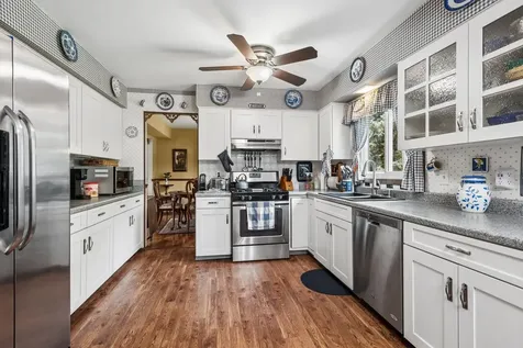 5306 West Winding Creek Drive Mchenry IL 60050