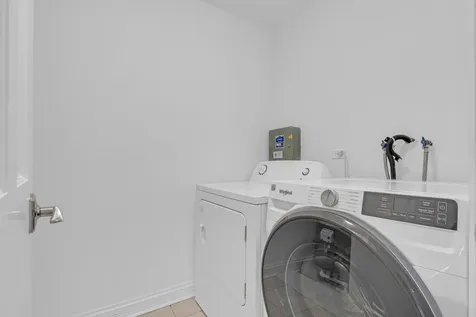 608 Inverrary Lane Deerfield IL 60015