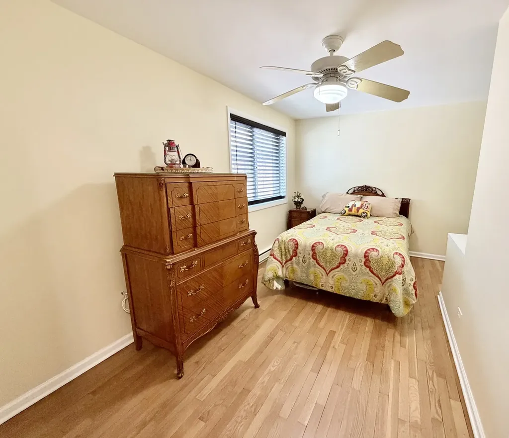 1S216 Ardmore Avenue Villa Park IL 60181