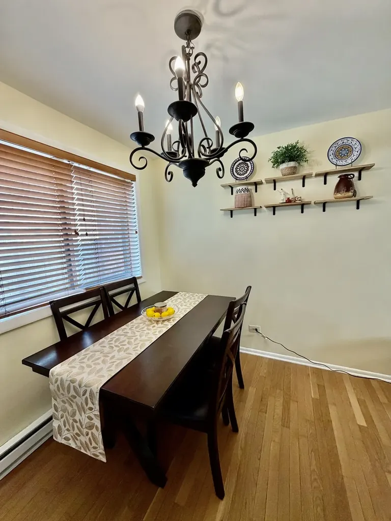 1S216 Ardmore Avenue Villa Park IL 60181