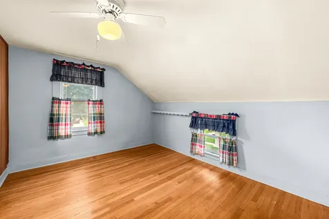 707 Talma Street Aurora IL 60505