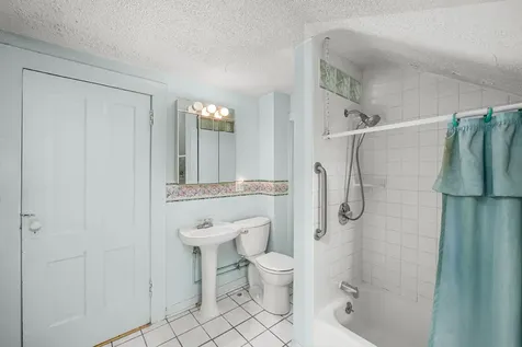 707 Talma Street Aurora IL 60505