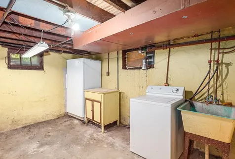 707 Talma Street Aurora IL 60505