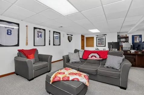 319 Jamatt Court Naperville IL 60540