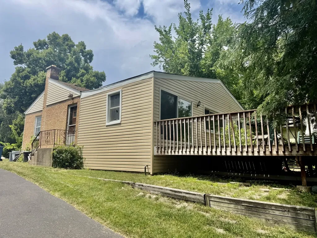 4511 Fairview Avenue Downers Grove IL 60515