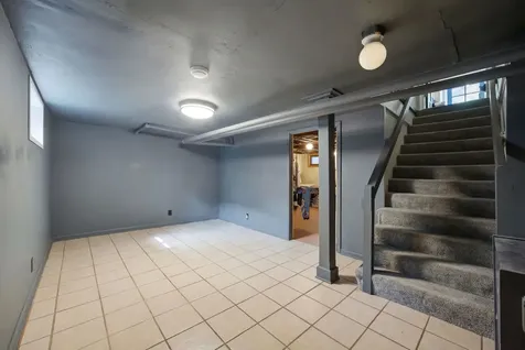 41 Hamilton Avenue Elgin IL 60123