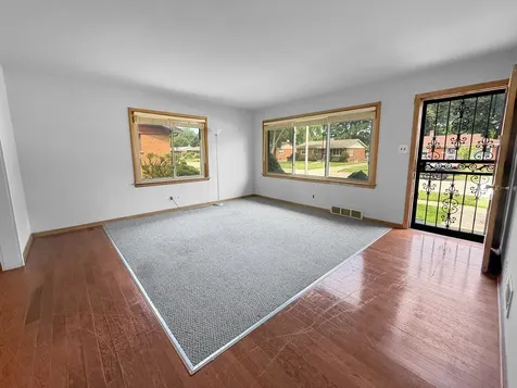 334 Hickory Street Chicago Heights IL 60411