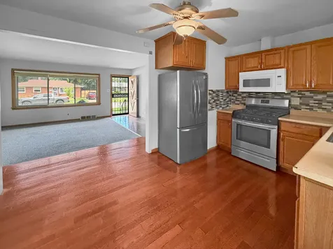 334 Hickory Street Chicago Heights IL 60411