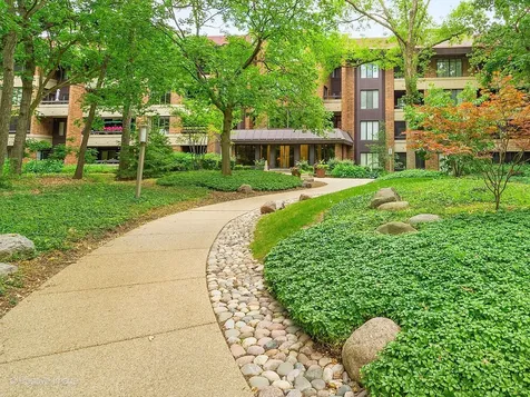 1401 Burr Oak Road Hinsdale IL 60521