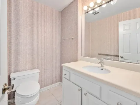 1401 Burr Oak Road Hinsdale IL 60521