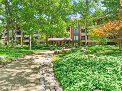 1401 Burr Oak Road Hinsdale IL 60521