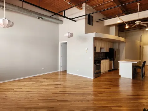 1601 South Indiana Avenue Chicago IL 60616