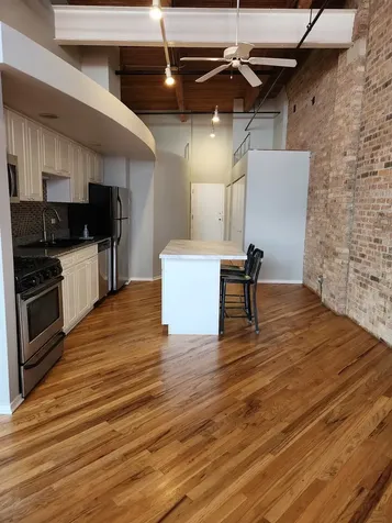 1601 South Indiana Avenue Chicago IL 60616