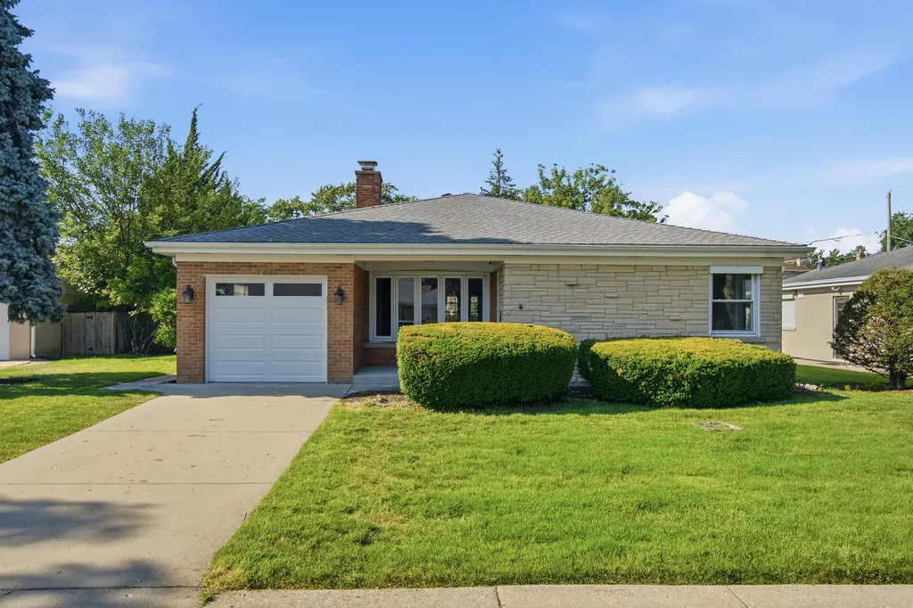 5022 Fargo Avenue Skokie IL 60077
