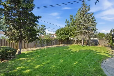 5022 Fargo Avenue Skokie IL 60077