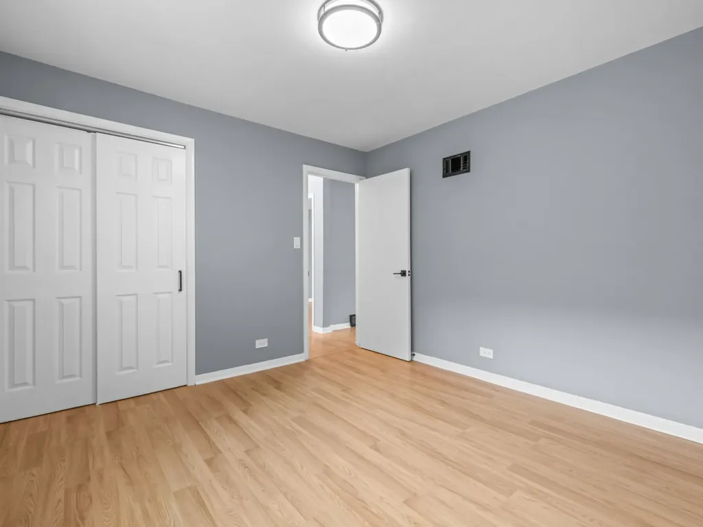 9546 South Emerald Avenue Chicago IL 60628