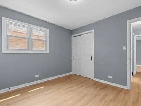 9546 South Emerald Avenue Chicago IL 60628