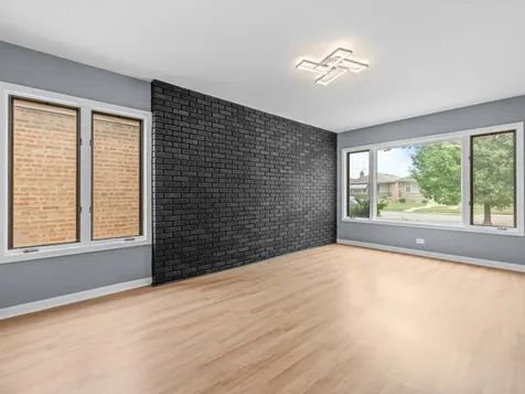 9546 South Emerald Avenue Chicago IL 60628