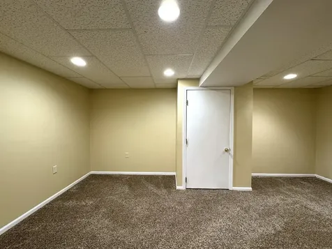 1142 Greensfield Drive Naperville IL 60563