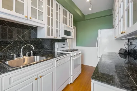 4300 North Marine Drive Chicago IL 60613