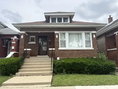 6537 South Francisco Avenue Chicago IL 60629