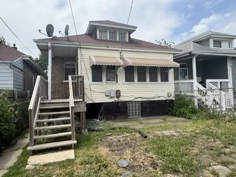 6537 South Francisco Avenue Chicago IL 60629