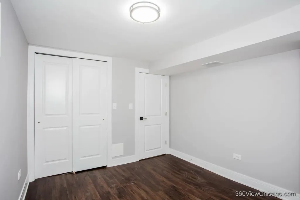 8126 South Ada Street Chicago IL 60620