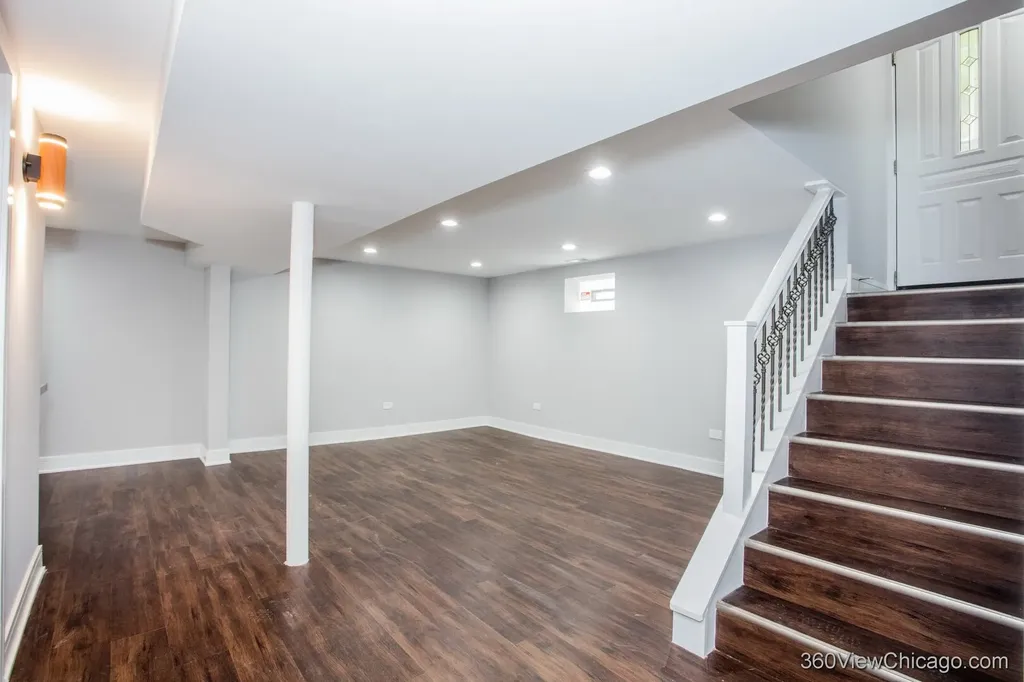 8126 South Ada Street Chicago IL 60620