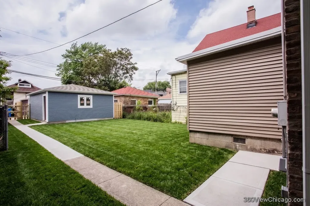 8126 South Ada Street Chicago IL 60620