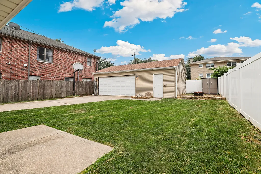 4636 Custer Avenue Brookfield IL 60513