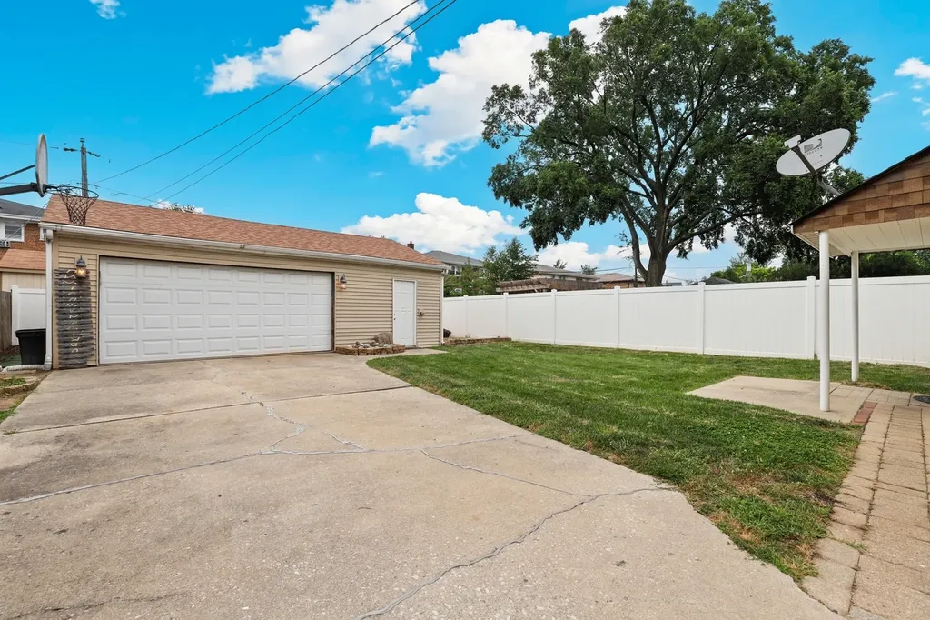 4636 Custer Avenue Brookfield IL 60513