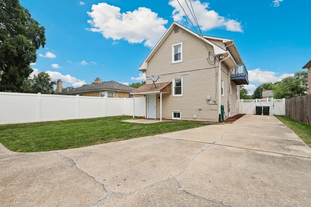 4636 Custer Avenue Brookfield IL 60513