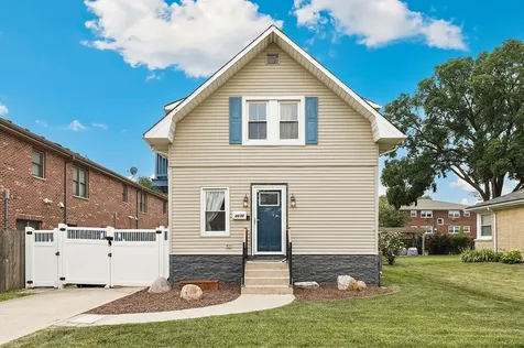 4636 Custer Avenue Brookfield IL 60513