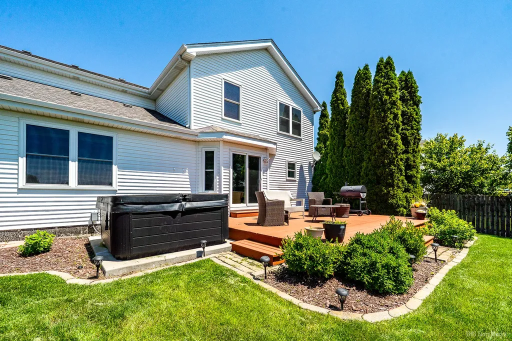 178 West Otto Drive New Lenox IL 60451