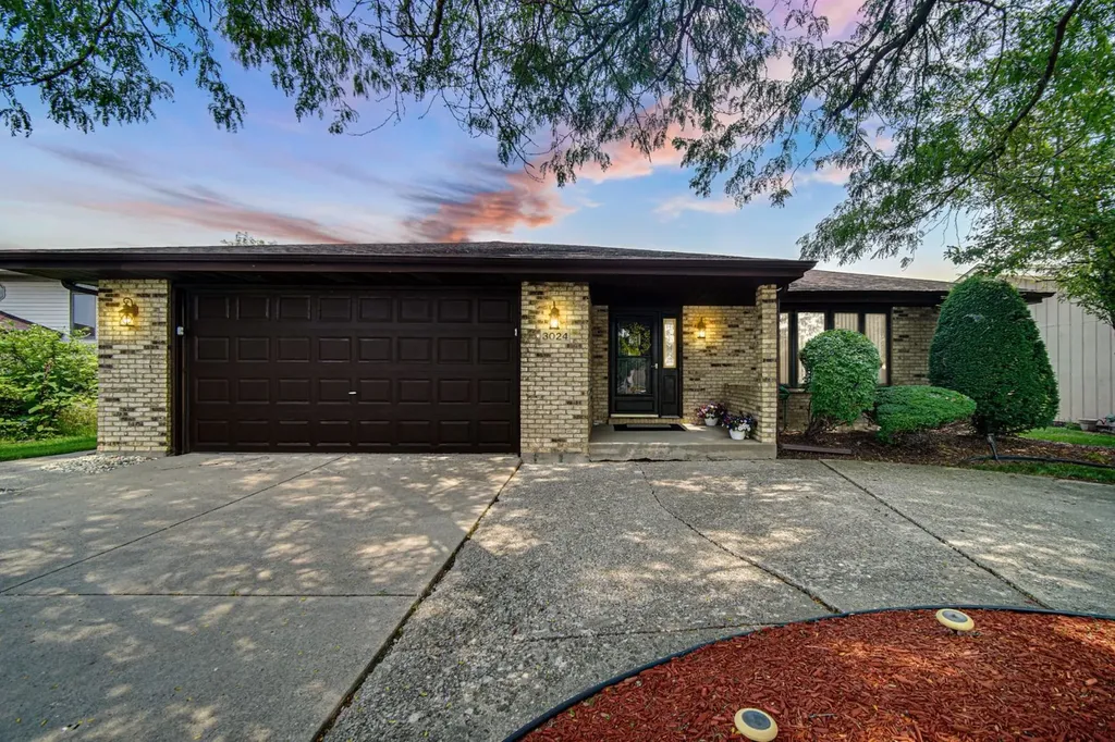 3024 200TH Place Lynwood IL 60411