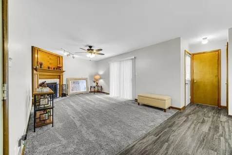 3024 200TH Place Lynwood IL 60411