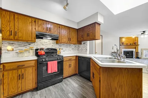 3024 200TH Place Lynwood IL 60411