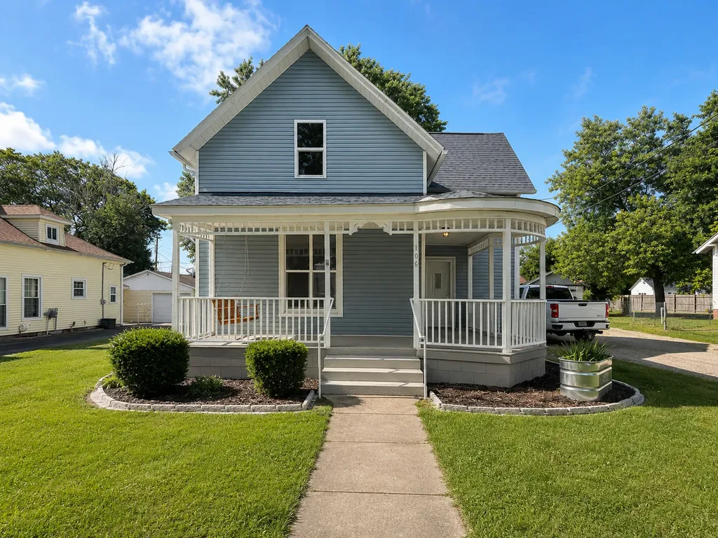 106 Gilbert Street Rossville IL 60963