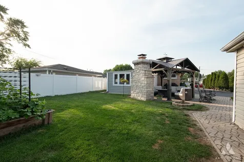 5721 West 83rd Place Burbank IL 60459