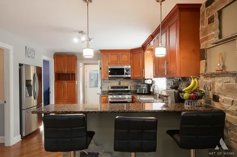 5721 West 83rd Place Burbank IL 60459